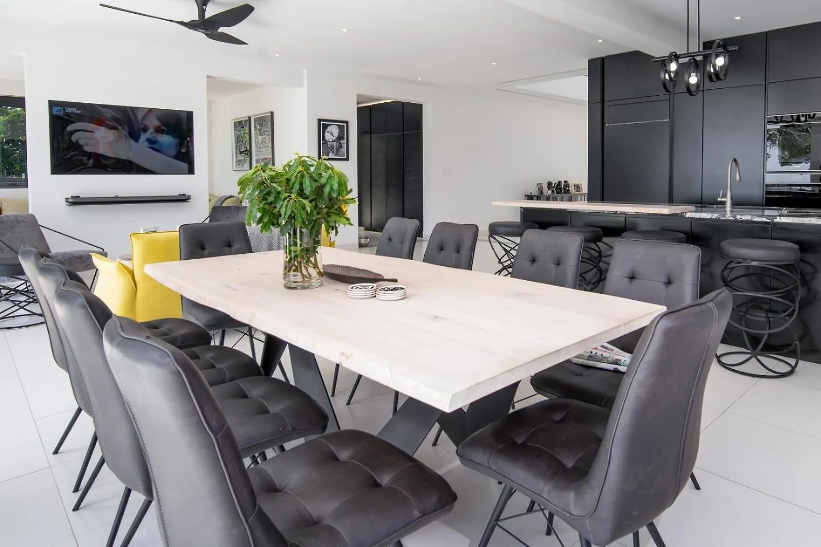 Vila Onyx By Blue Sky Luxury Saint James 0*,