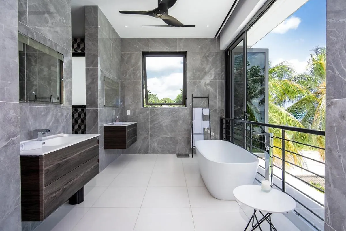 Vila Onyx By Blue Sky Luxury Saint James Barbados