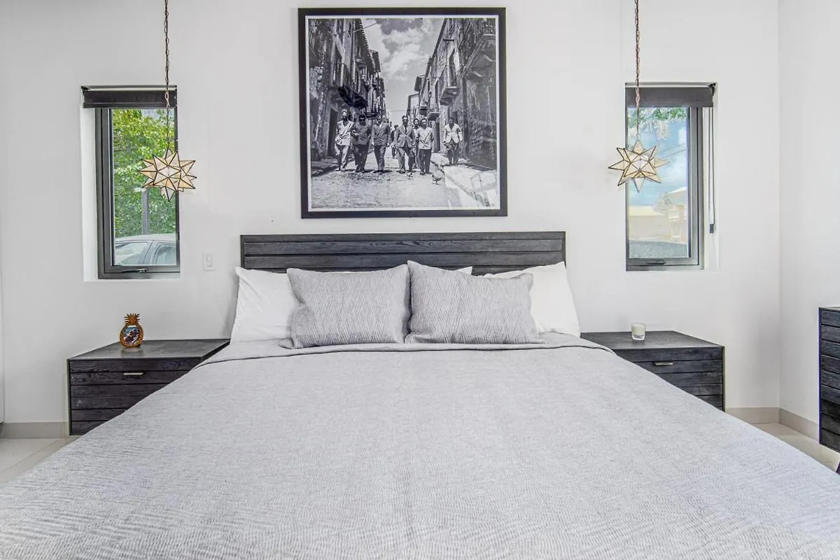 Villa Onyx By Blue Sky Luxury Saint James