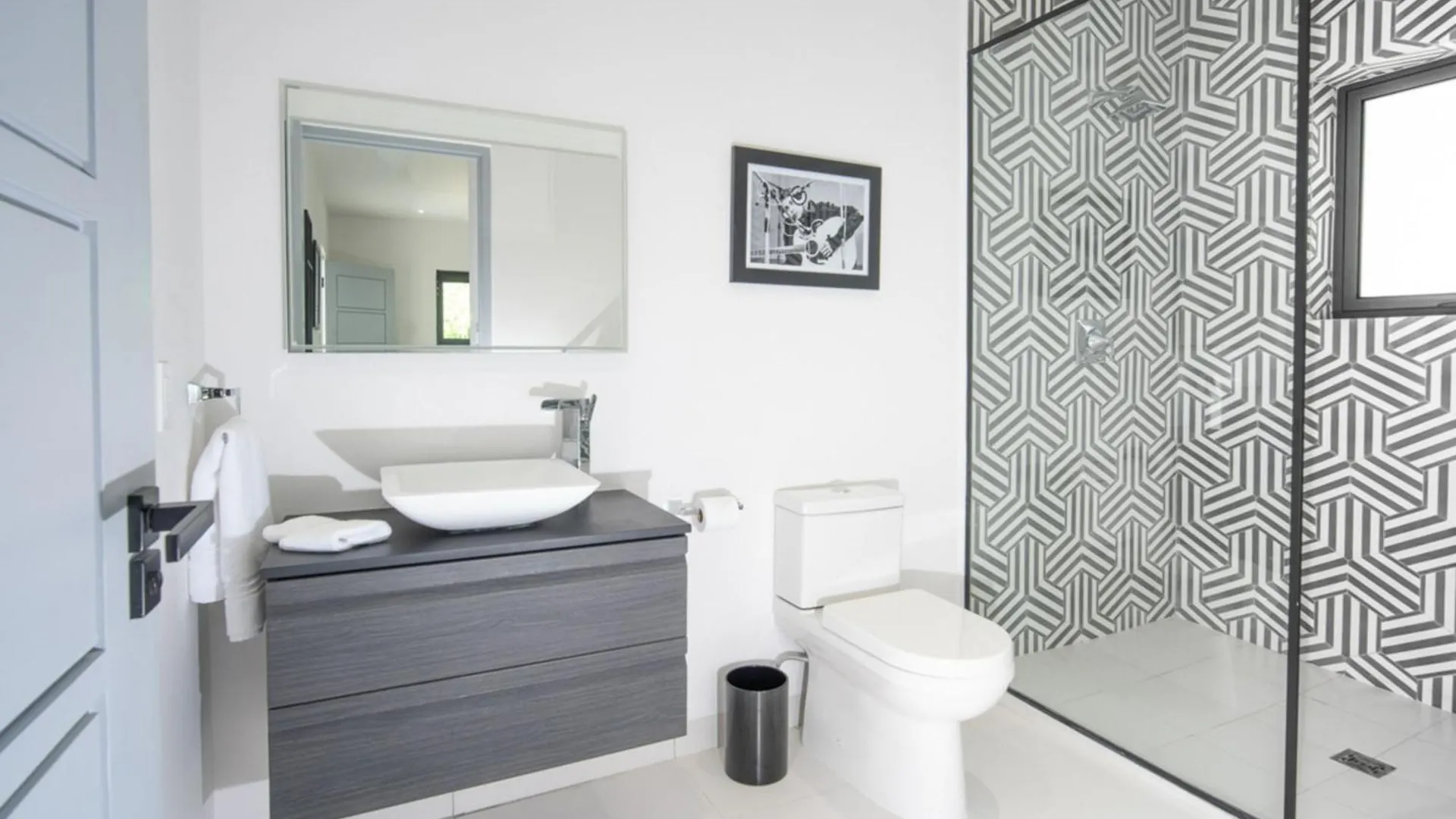 Villa Onyx By Blue Sky Luxury Saint James